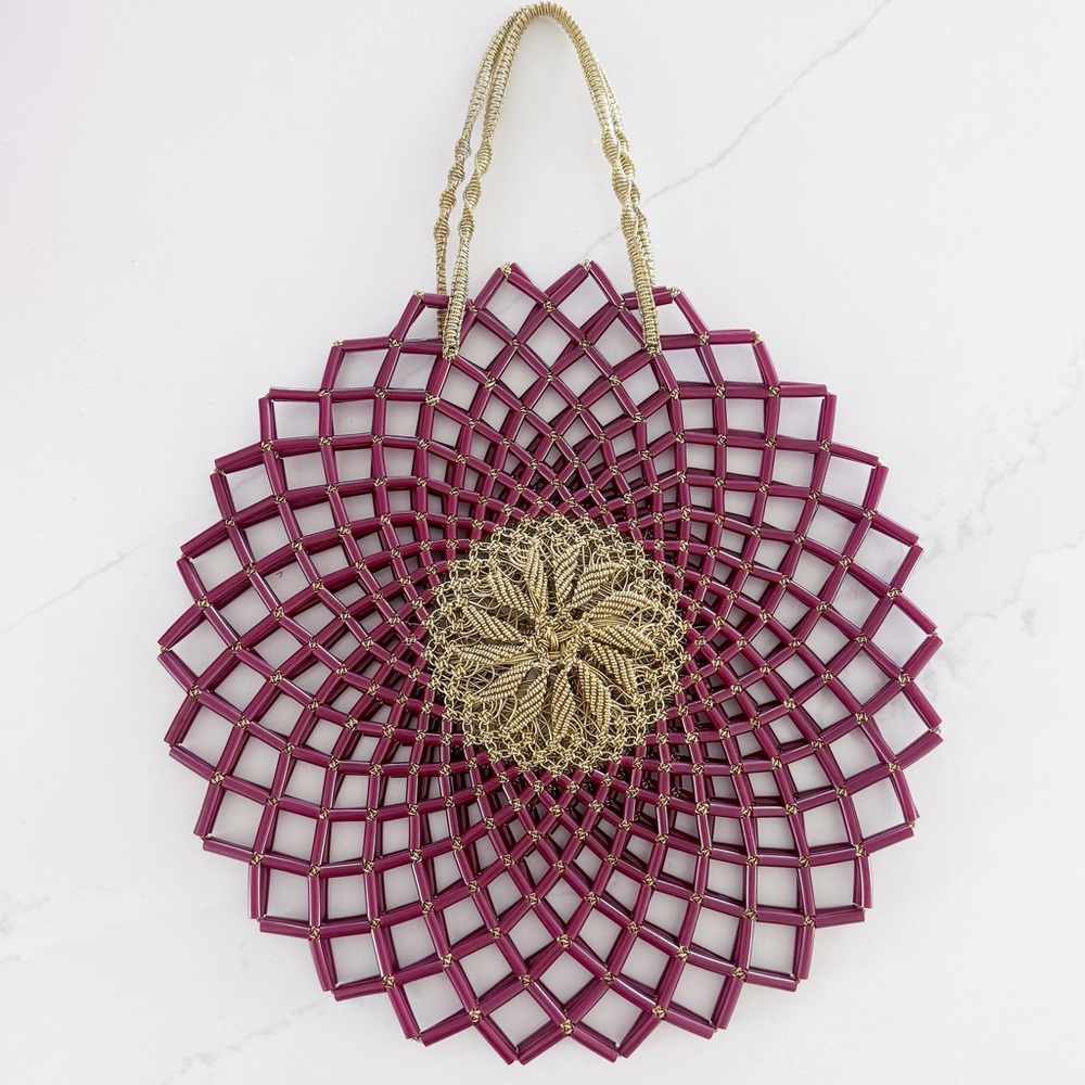 😍Vintage Burgundy Flower Beaded Acrylic Woven Handmade Purse